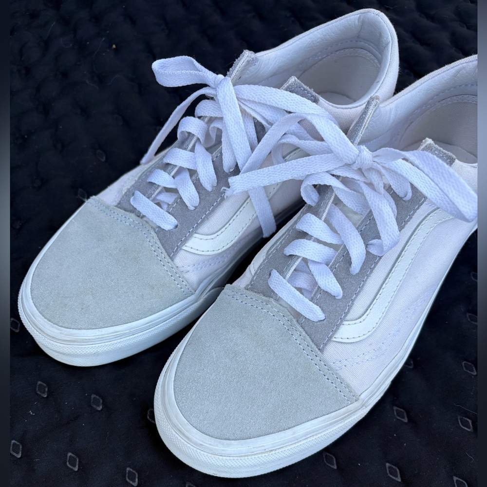 Vans Old Skool White Gray Canvas Sneakers Skate Shoes Women’s Size 7